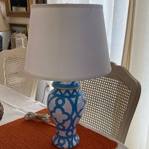 Dana Gibson Ginger Jar Lamp Turquoise and white